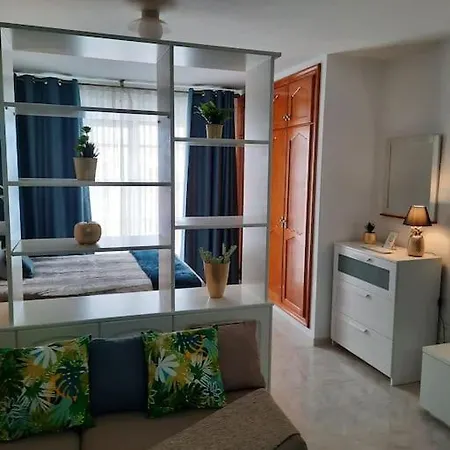 Edward'S House Tenerife -Small Flat In Adeje Town. *